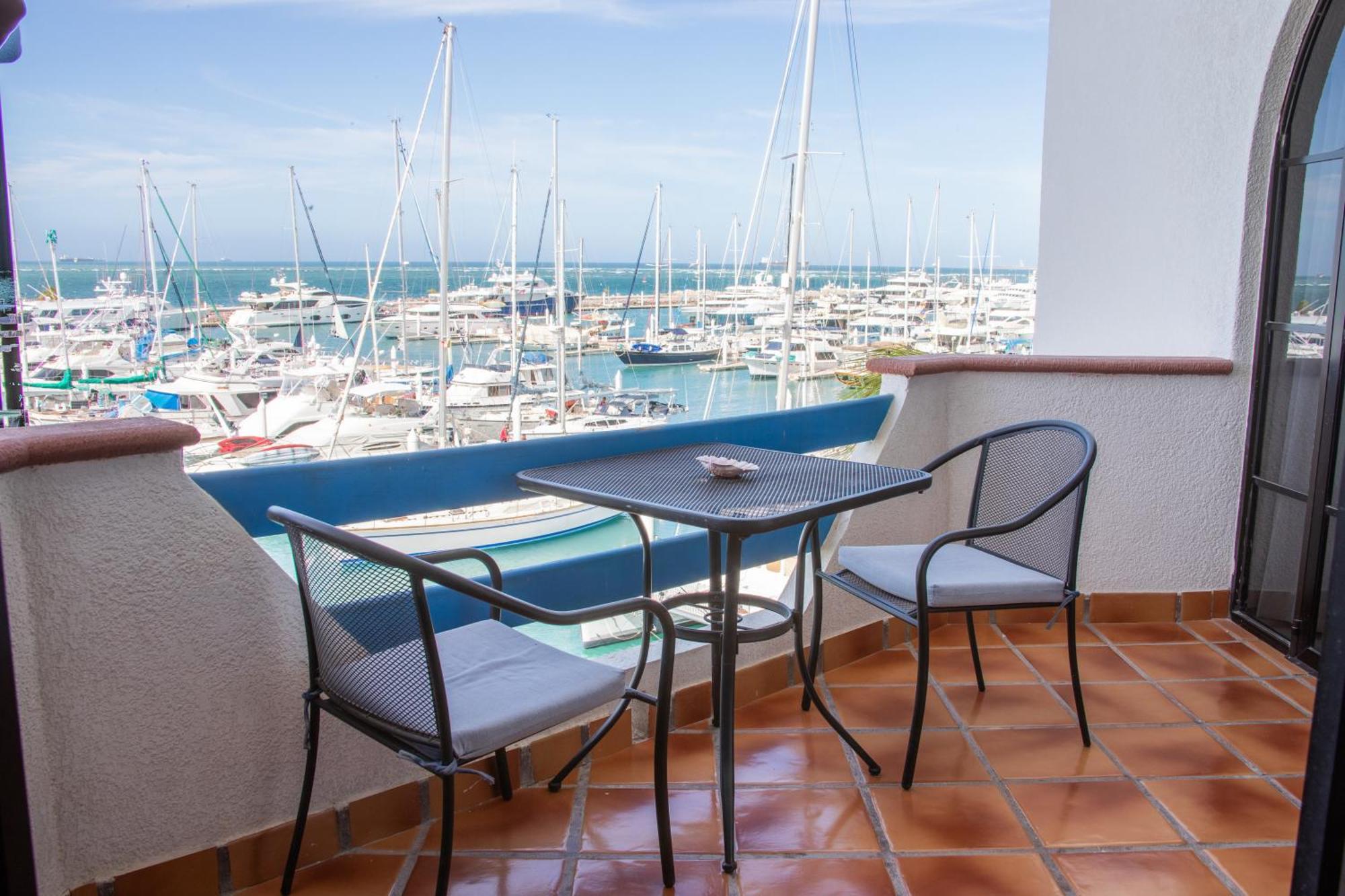 The Westmarine Waterfront Hotel La Paz Extérieur photo